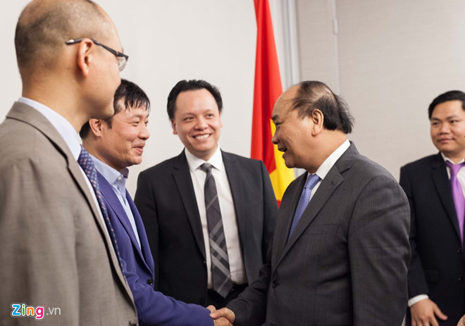 Moi 100 tri thuc nguoi Viet tren the gioi ve giup xay dung CMCN 4.0 hinh anh 1